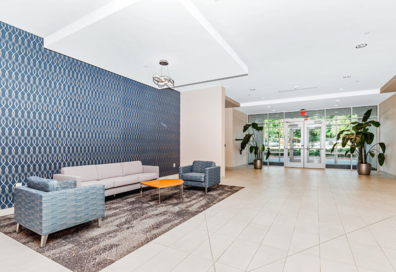 4000 Paramount_Lobby1a (1)